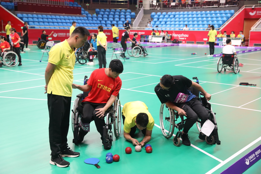  残疾运动员轮椅网球赛落幕，无障碍设施获好评