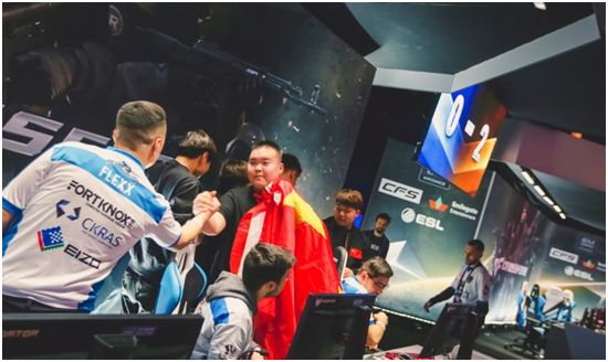  电竞黑马一路过关斩将勇夺桂冠