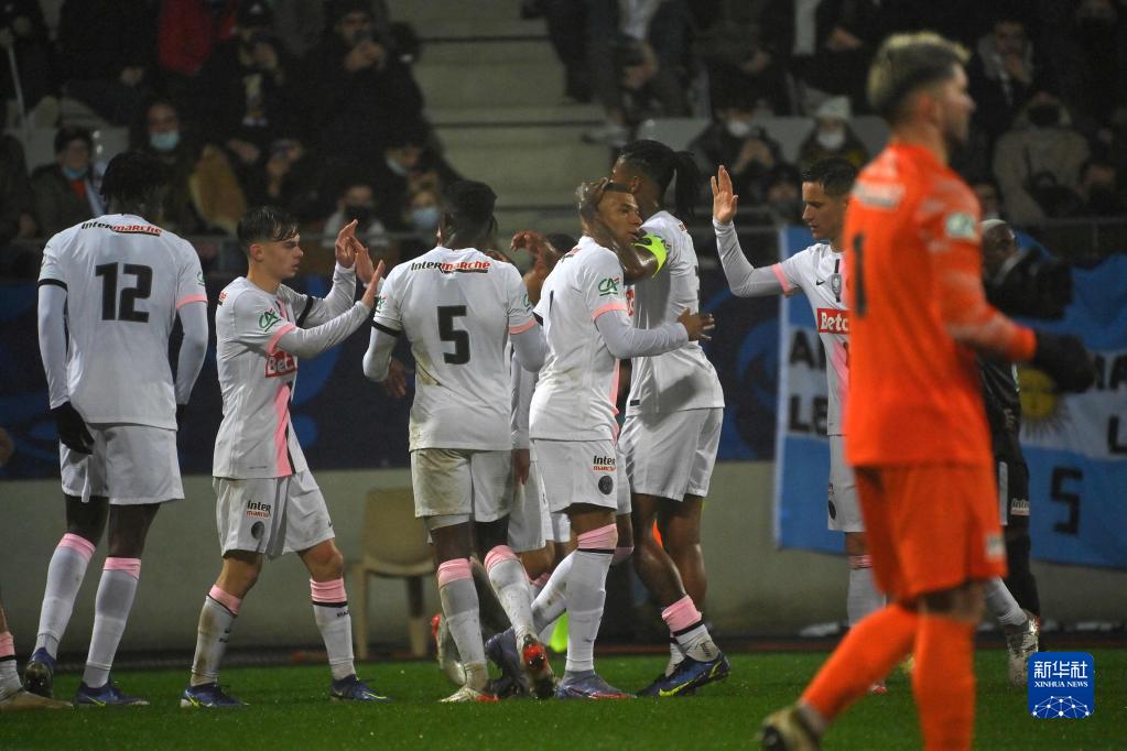  巴黎圣日耳曼法国杯成功卫冕夺冠